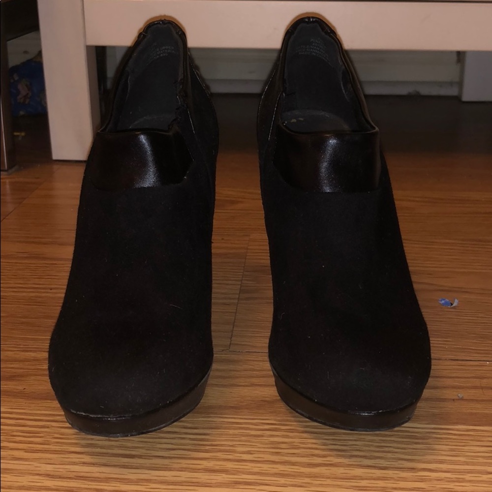 Black MPO  heels with stud detail